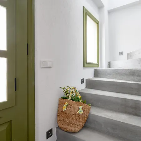 Rustic House With View Balcony In * Ayvalı