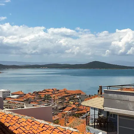 Rustic House With View Balcony In Ayvalı
